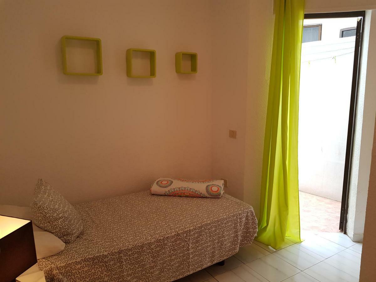 Alquilaencanarias-Medano Colon Center, Near The Beach El Médano المظهر الخارجي الصورة